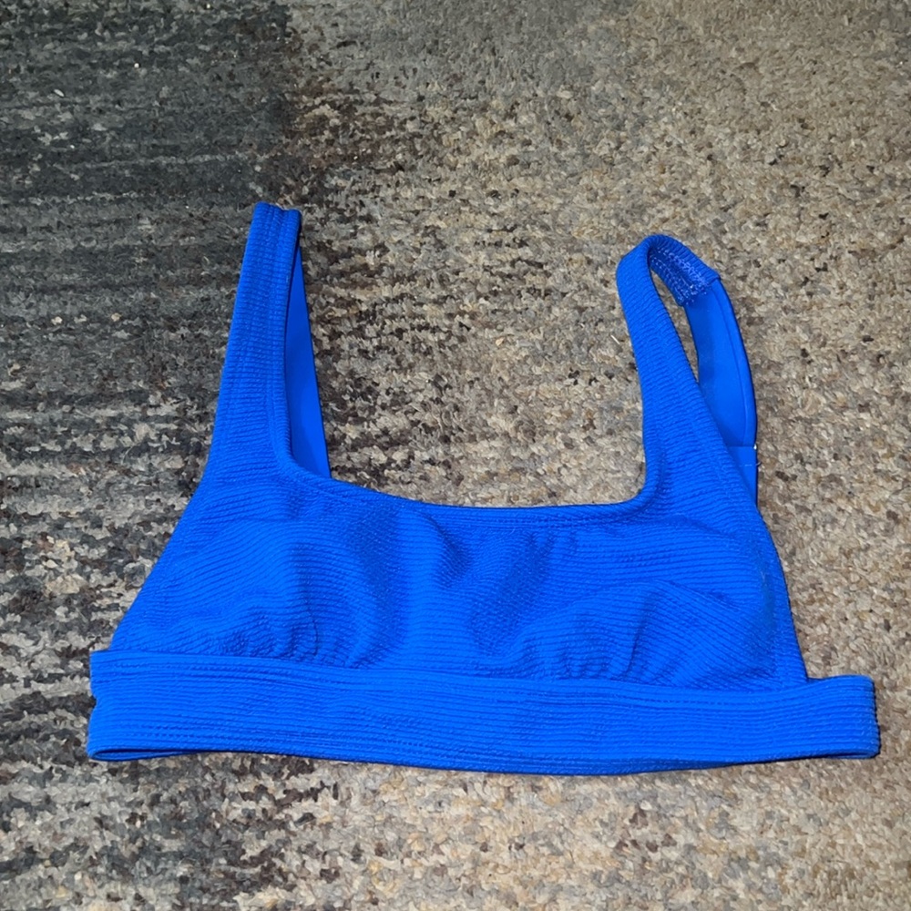 Blue swimsuit top, size s